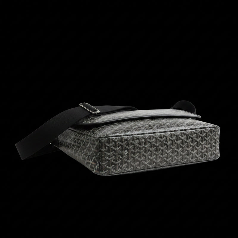 Goyard Black Canvas Goyardine Capetien Messenger Bag
