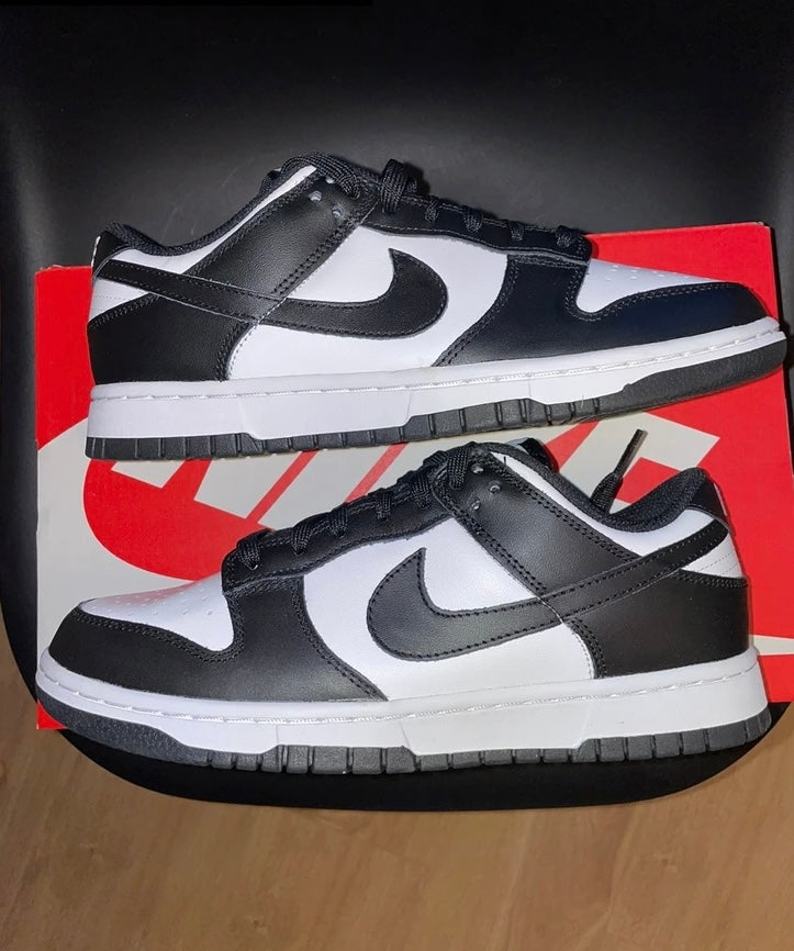 Nike Dunk Low Panda